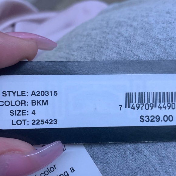 Prom dress - Picture 3 of 4